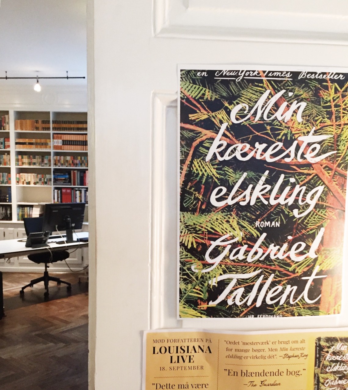 Inde hos Politikens Forlag i København, hvor den amerikanske forfatter Gabriel Tallent var på forfatterbesøg