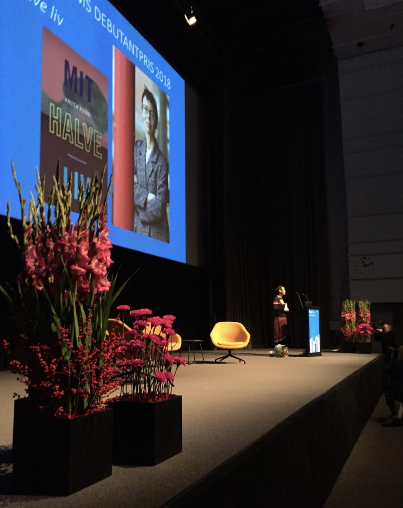 Anita Furu modtager debutantprisen 2018 til Bogforum 2018